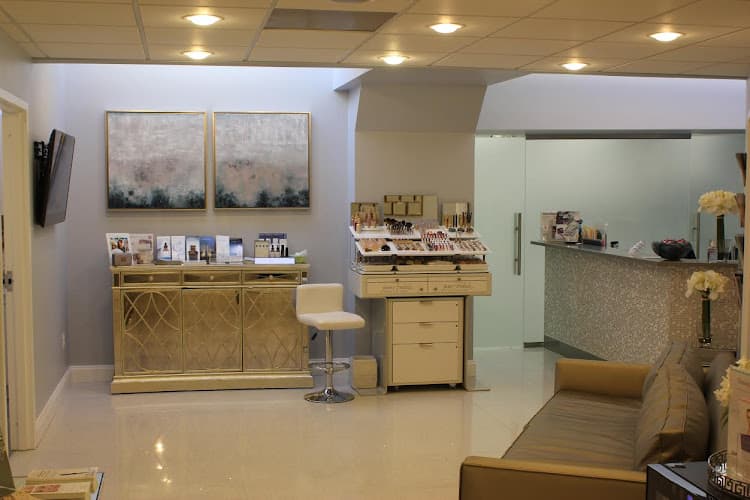 Cosmetic Skin Institute