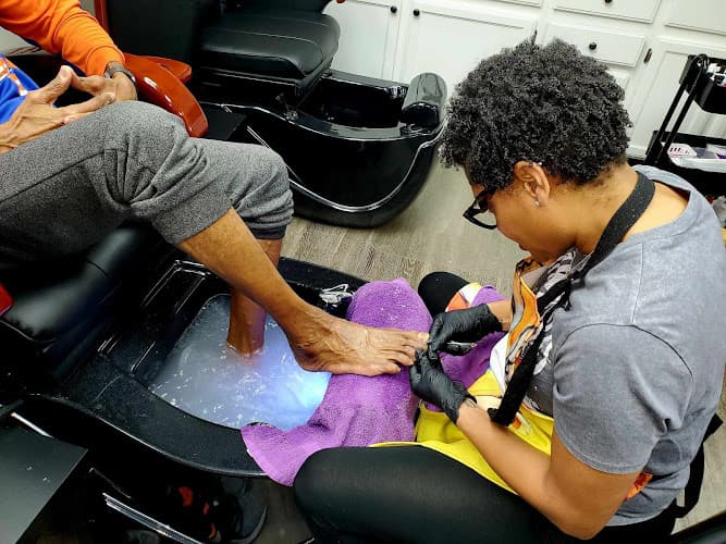 Studio 13 Beauty Bar