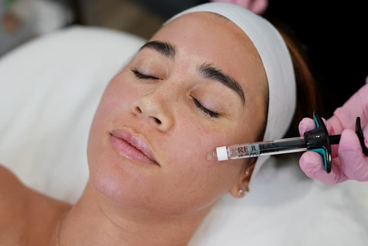 LaserAway San Antonio Quarry Village