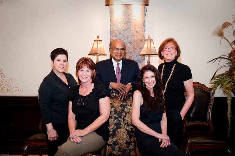 Dr. Bose Yalamanchi MD Plastic Surgery and Luxurious Skincare