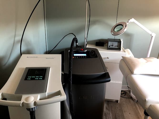 PULSE.Laser Electrolysis & Skin Care inc