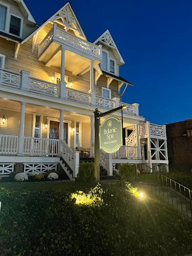 Botanic Face & Body Spa