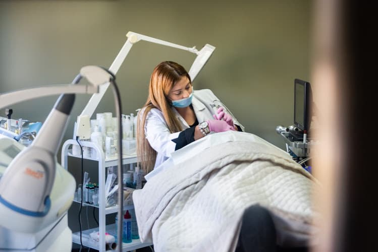 Healthydermis MedSpa and Laser Clinic - Oakton