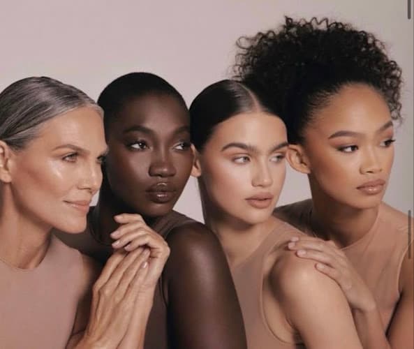 ROSE SKIN ART BY NATALIA ANGEL