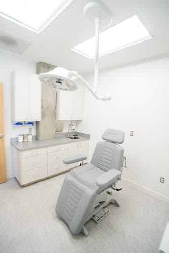 Carter Snell Skin Center